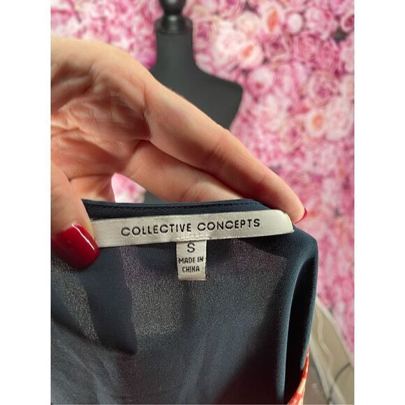 NWOT Collective Concepts Sheer Blouse-SMALL - Picture 6 of 6